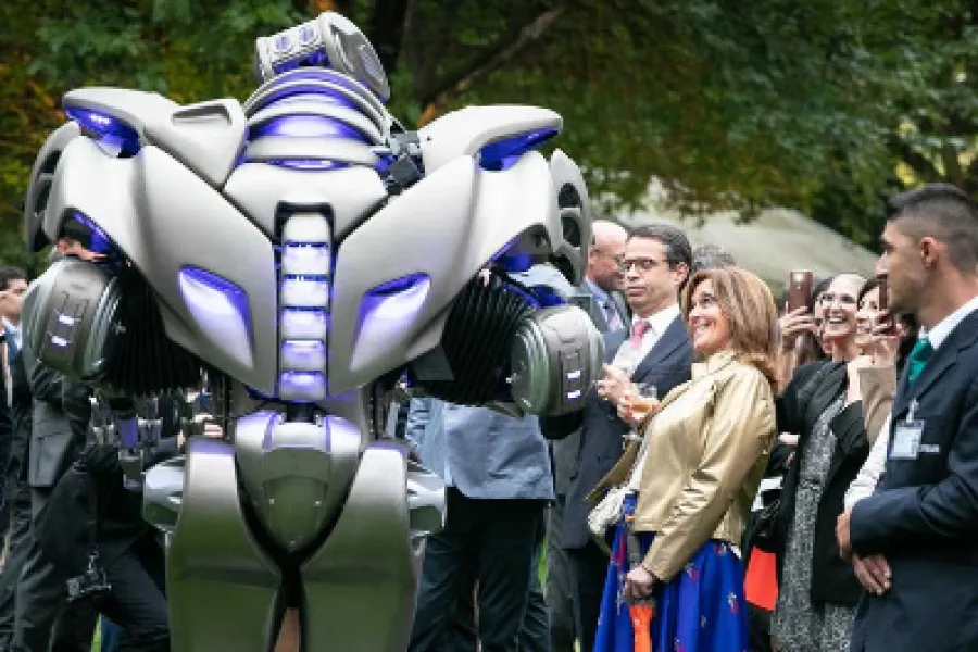 Comemorações dedicadas ao aniversário da Rainha de Inglaterra