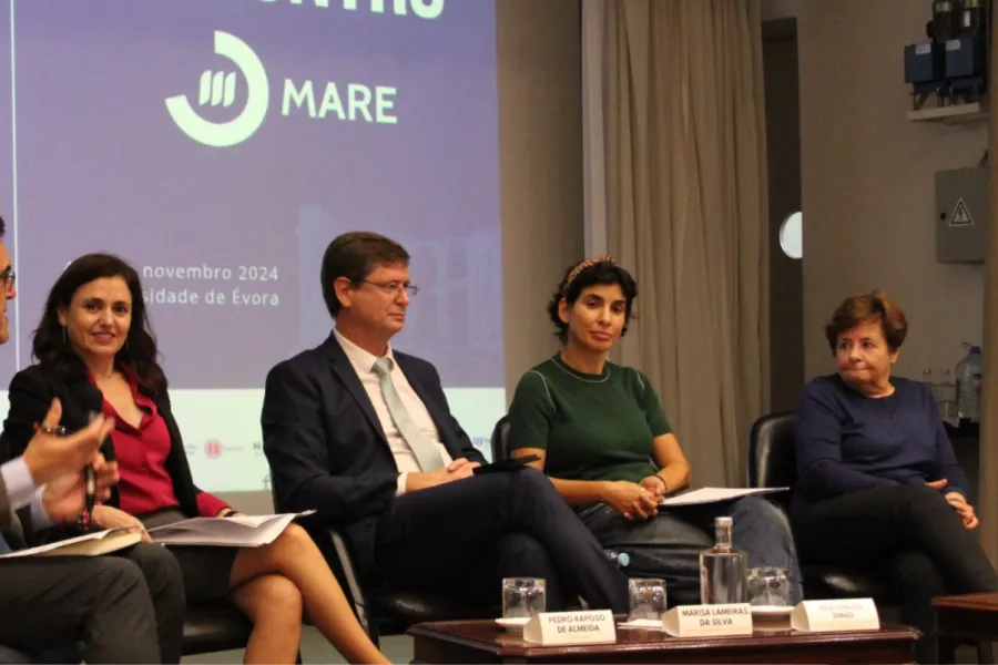 Participação no Encontro do Centro de Investigação MARE 2024